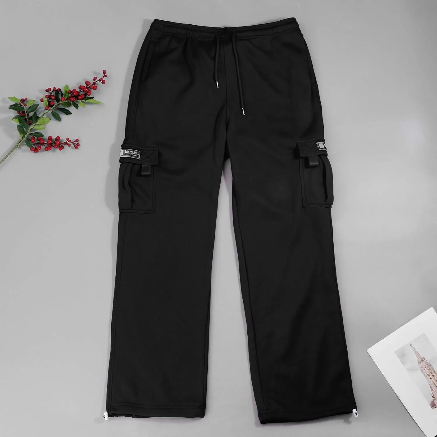 Baggy Sweatpants for Men with Relaxed Fit Drawstring Waist Cargo Pants Casual Adjustable Hem Joggers with Pockets
