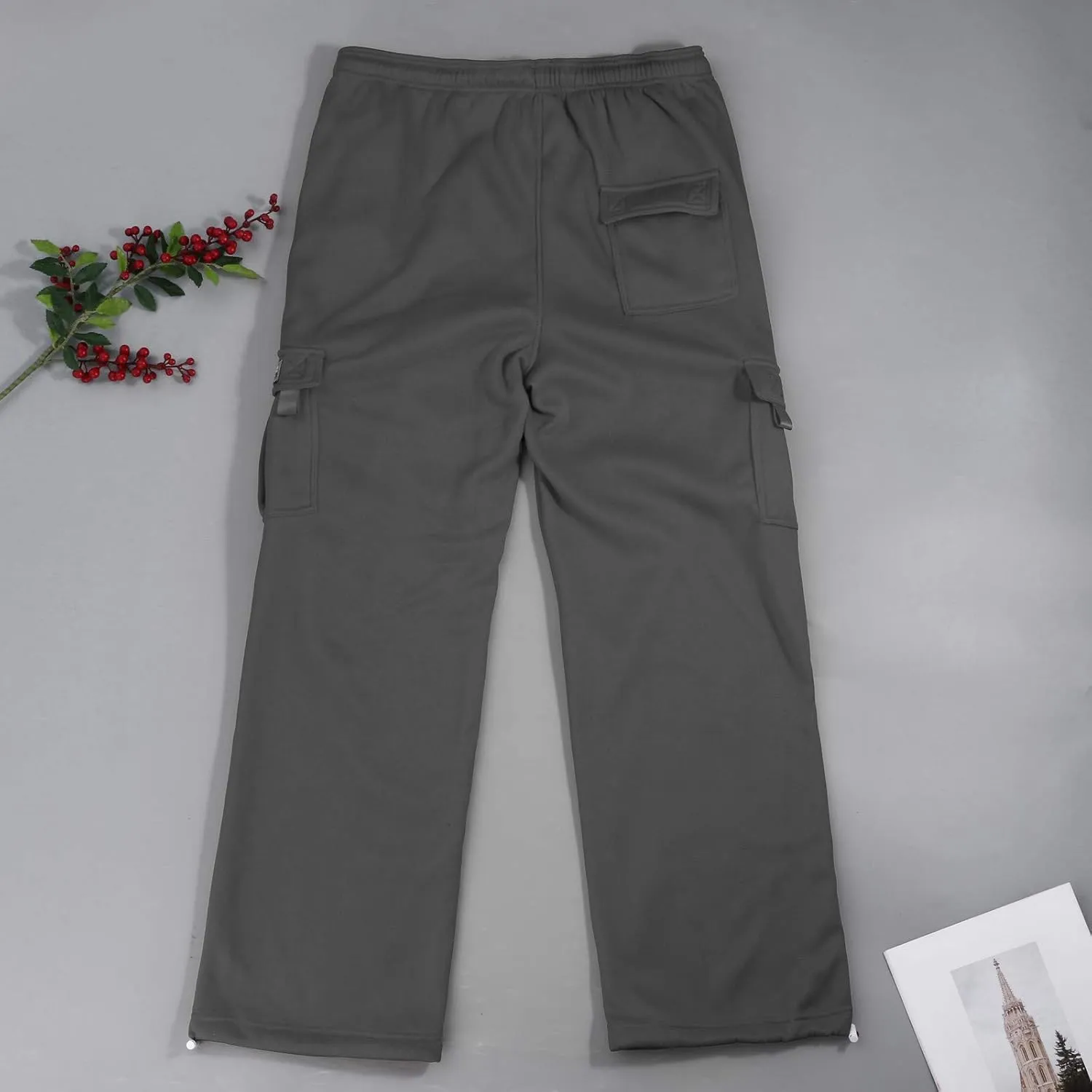 Baggy Sweatpants for Men with Relaxed Fit Drawstring Waist Cargo Pants Casual Adjustable Hem Joggers with Pockets