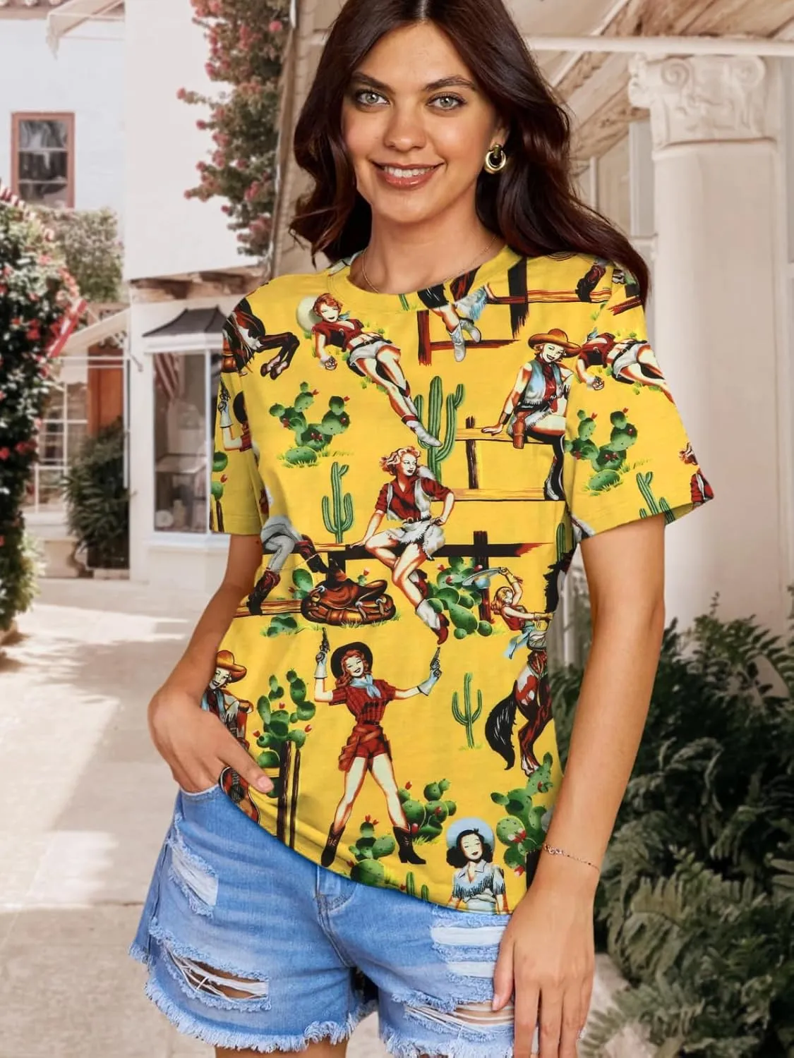 Graphic Shirts for Women Cactus Desert Graphic Tees Short Sleeve Tops