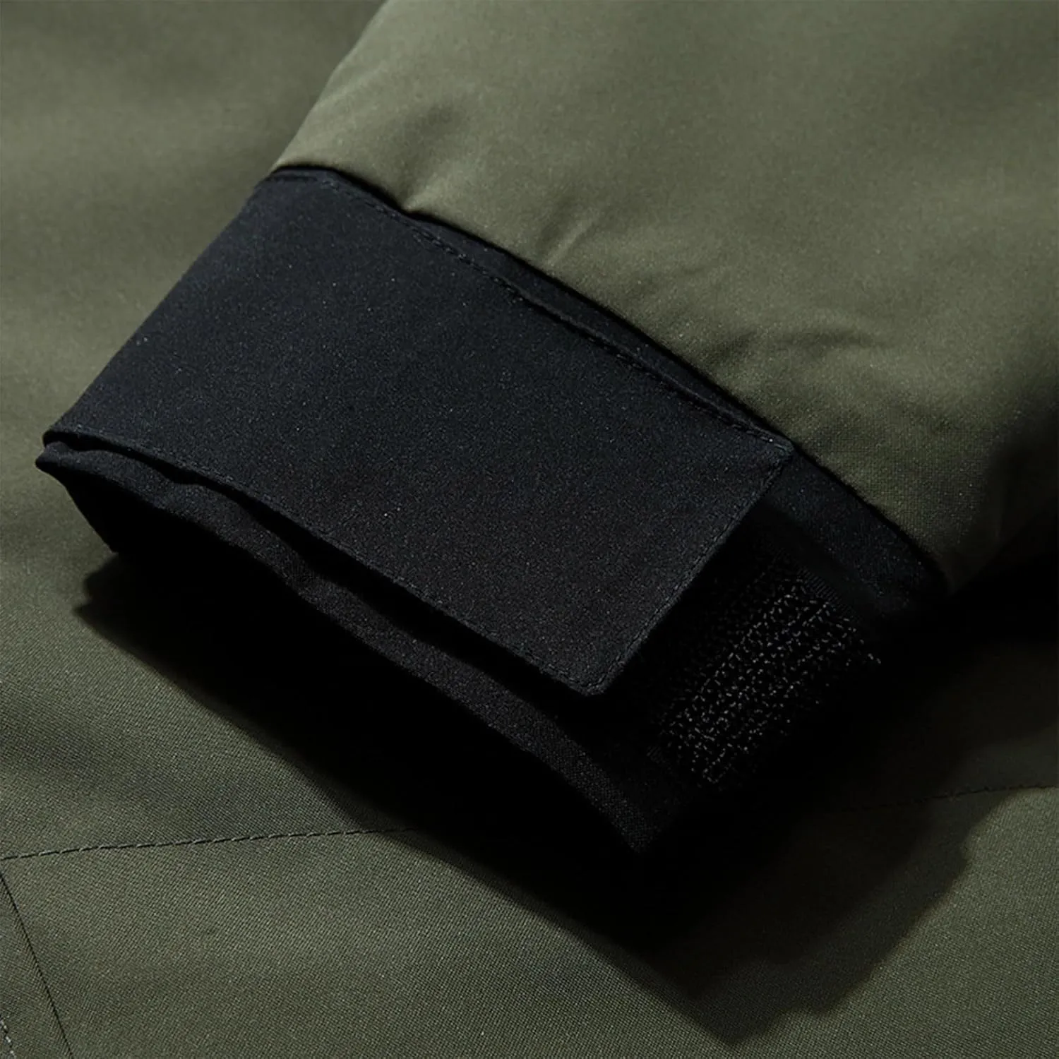 Men's Lightweight Softshell Jacket Hooded Water Resistant Fall Winter Hiking Windbreaker Jackets Drawstring Zipper Coats