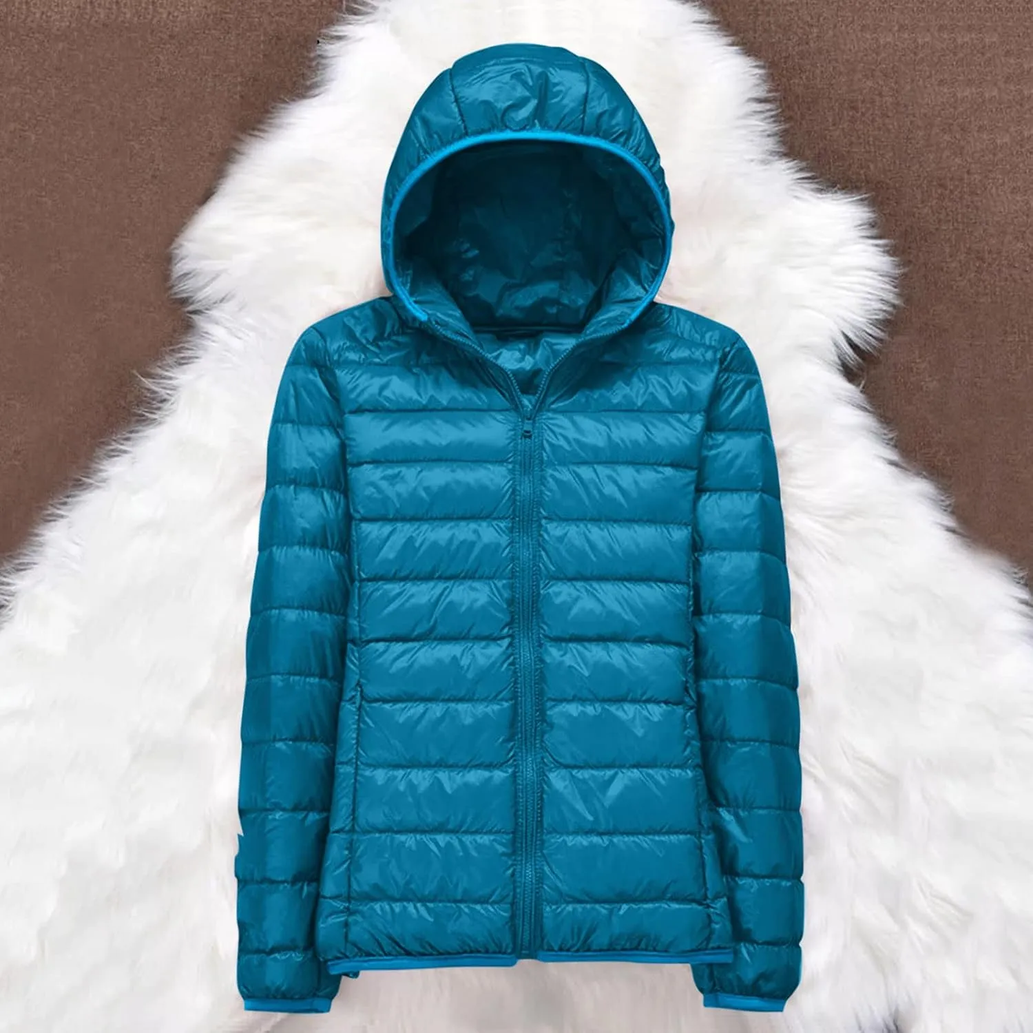 Packable Puffer Jacket Women Lightweight Short Down Jackets Winter Trendy Slim Fit Hooded Bubble Coat Light Puffer Jackets