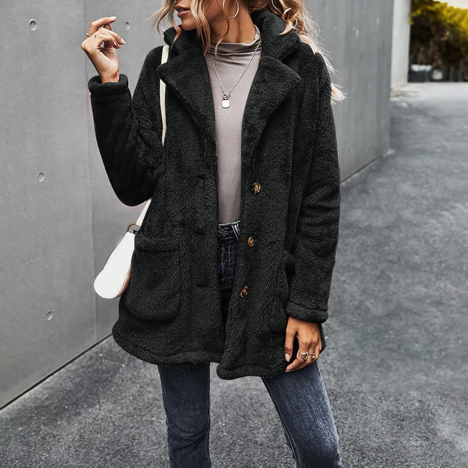 Womens 2023 Winter Jacket Fleece Teddy Bear Sherpa Jacket Coats with Pockets Outerwear Long Sleeve Casual Winter Warm Coat
