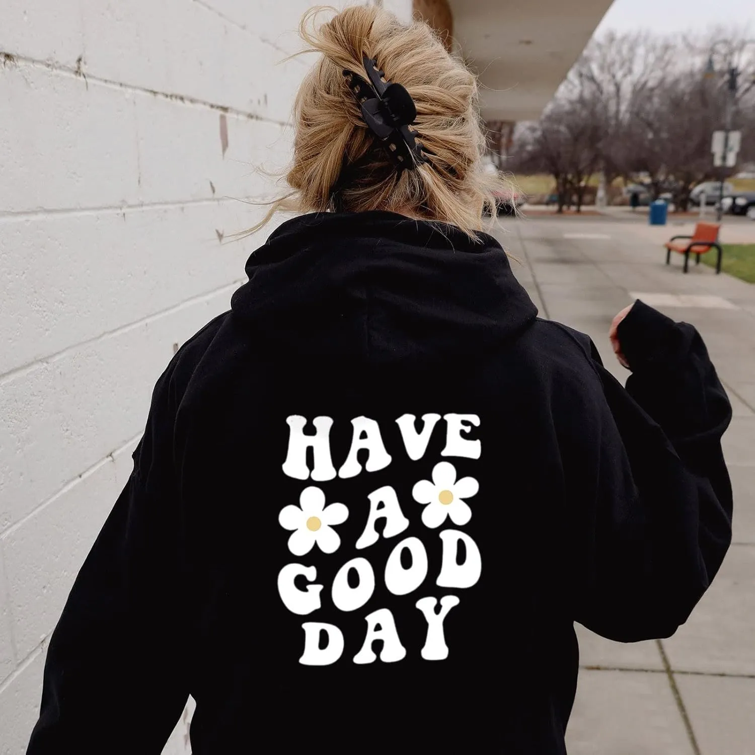 Women's Fashion Hoodies & Sweatshirts Have A Good Day Letter Print Pullover Tops with Pocket Drop Shoulder Causal Hoodies