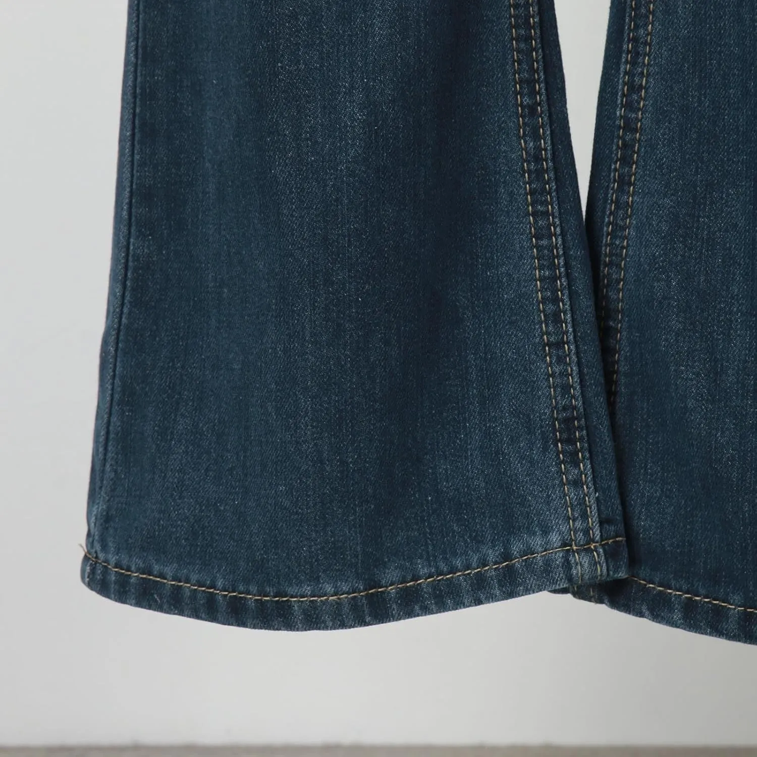Women's Jeans Denim Jeans Stretch Mid Waisted Pants Button Straight Leg Jeans Skinny Fit Embroidered Trousers