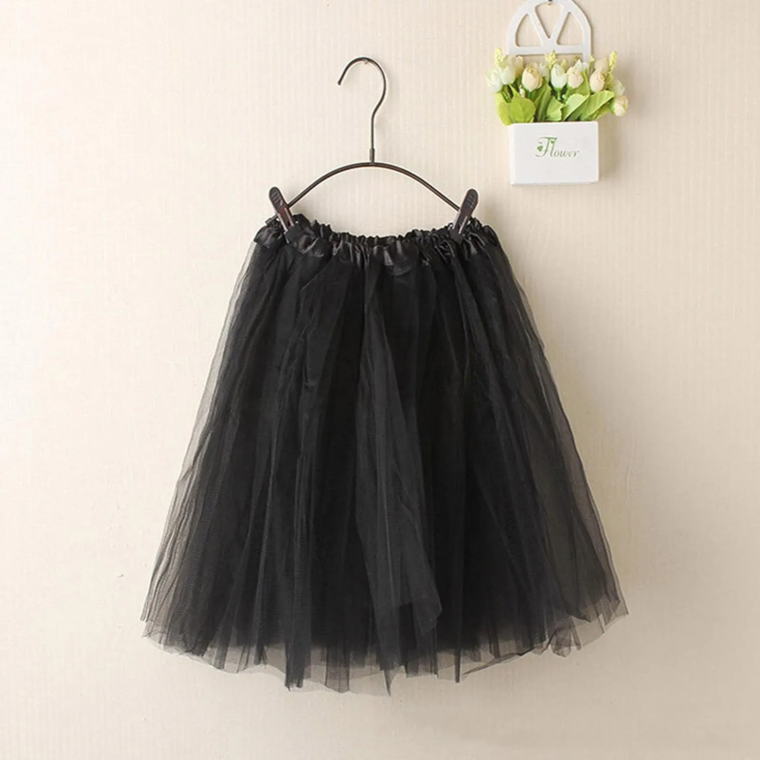 Women's Lightweight Skirts High Waisted Solid Color Mesh Skirt Pleated Tutu Mini Skirts 2025 Outfits Clothes