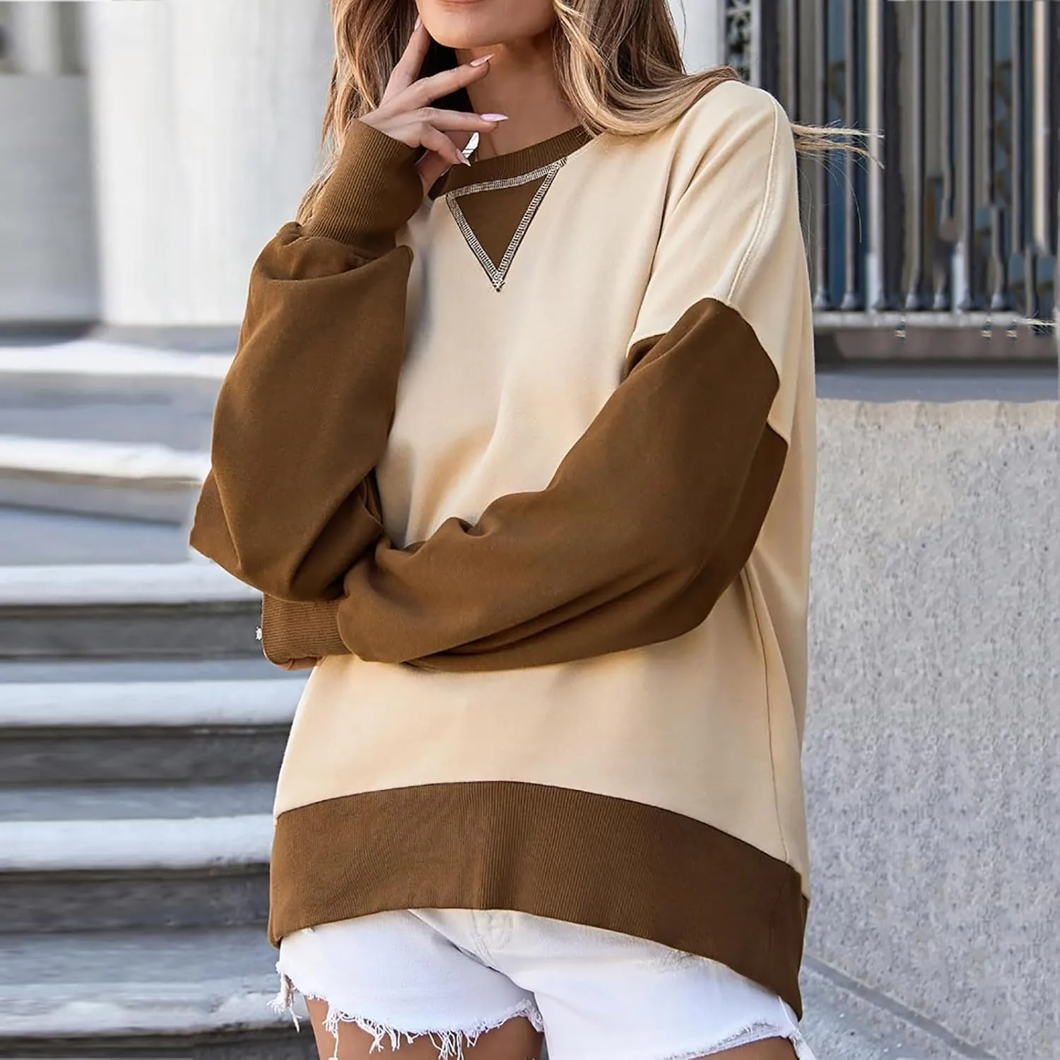 Women's Oversized Sweatshirts Trendy Crewneck Long Sleeve Pullover Casual Color Block Fall Fashion Tops Winter Comfy Clothes