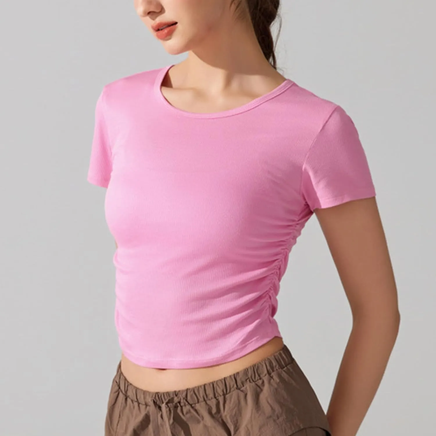 Women's Yoga T-Shirts Fashion Crewneck Pleated Cropped Tops Lightweight Breathable Quick Dry Athletic Workout Tees